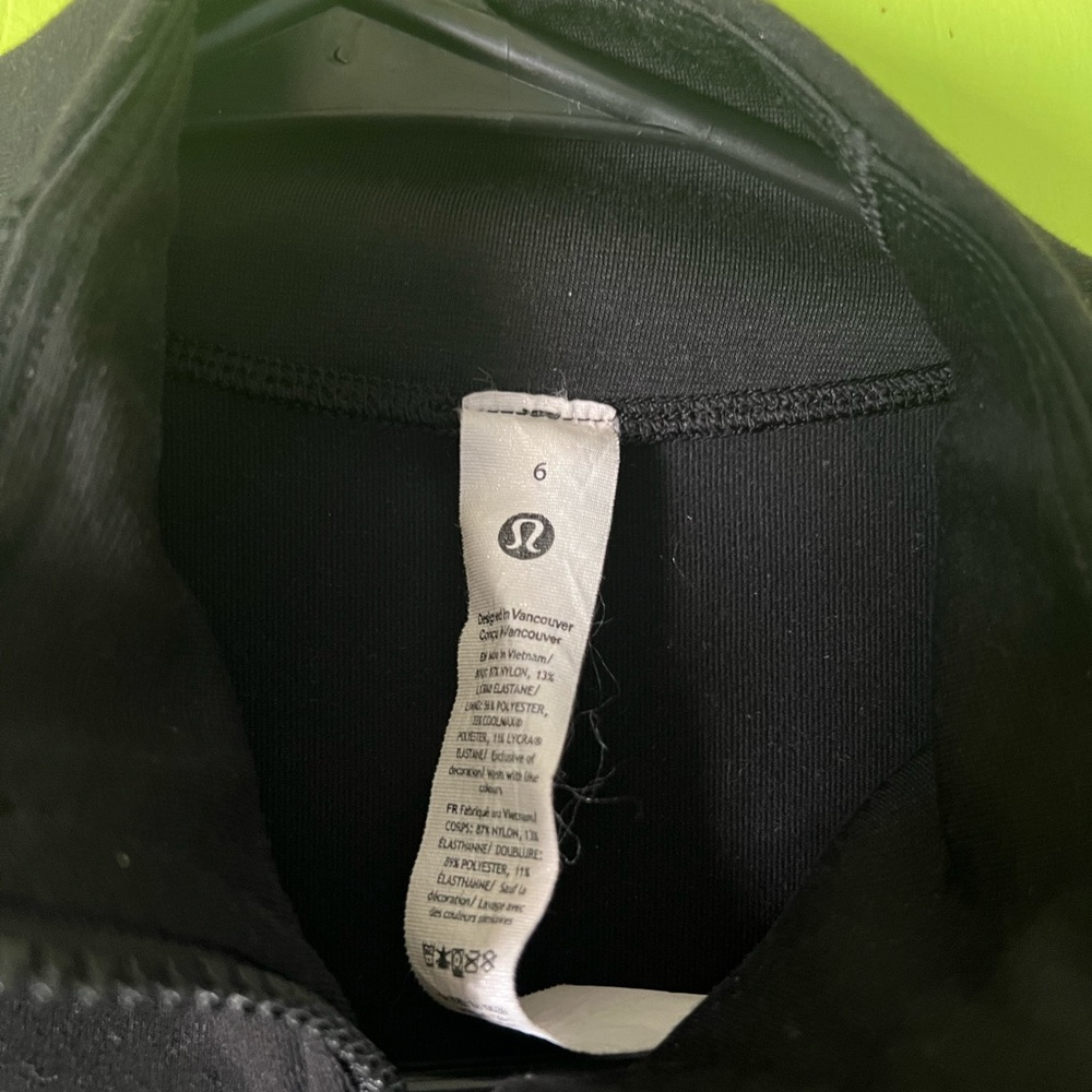 Lululemon Define Jacket - Picture 4 of 4